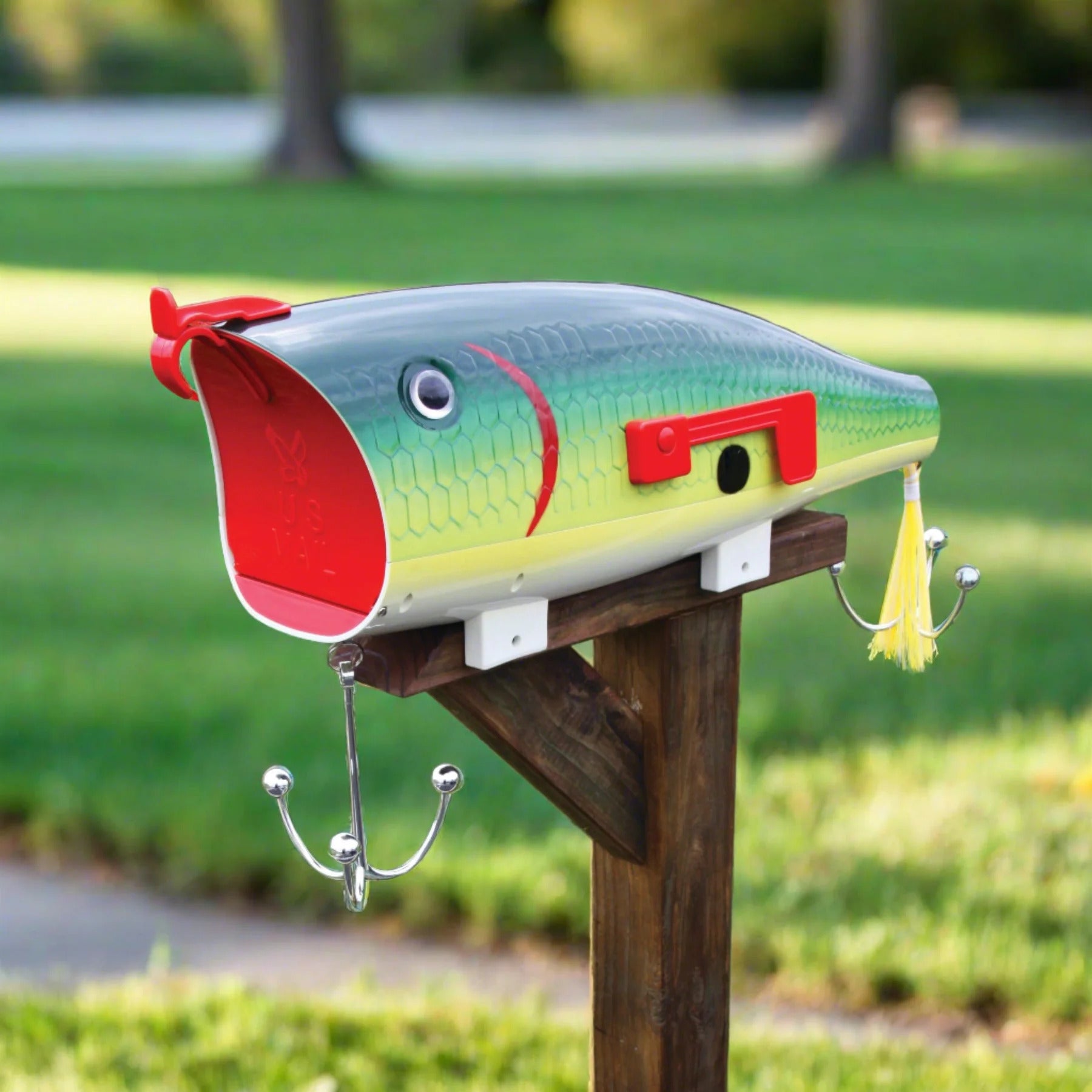 Fish Mailbox-Green Shad Lure Mailbox